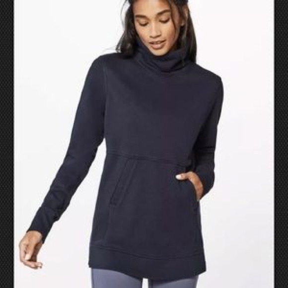 Lulu lemon sweater - Picture 1 of 3